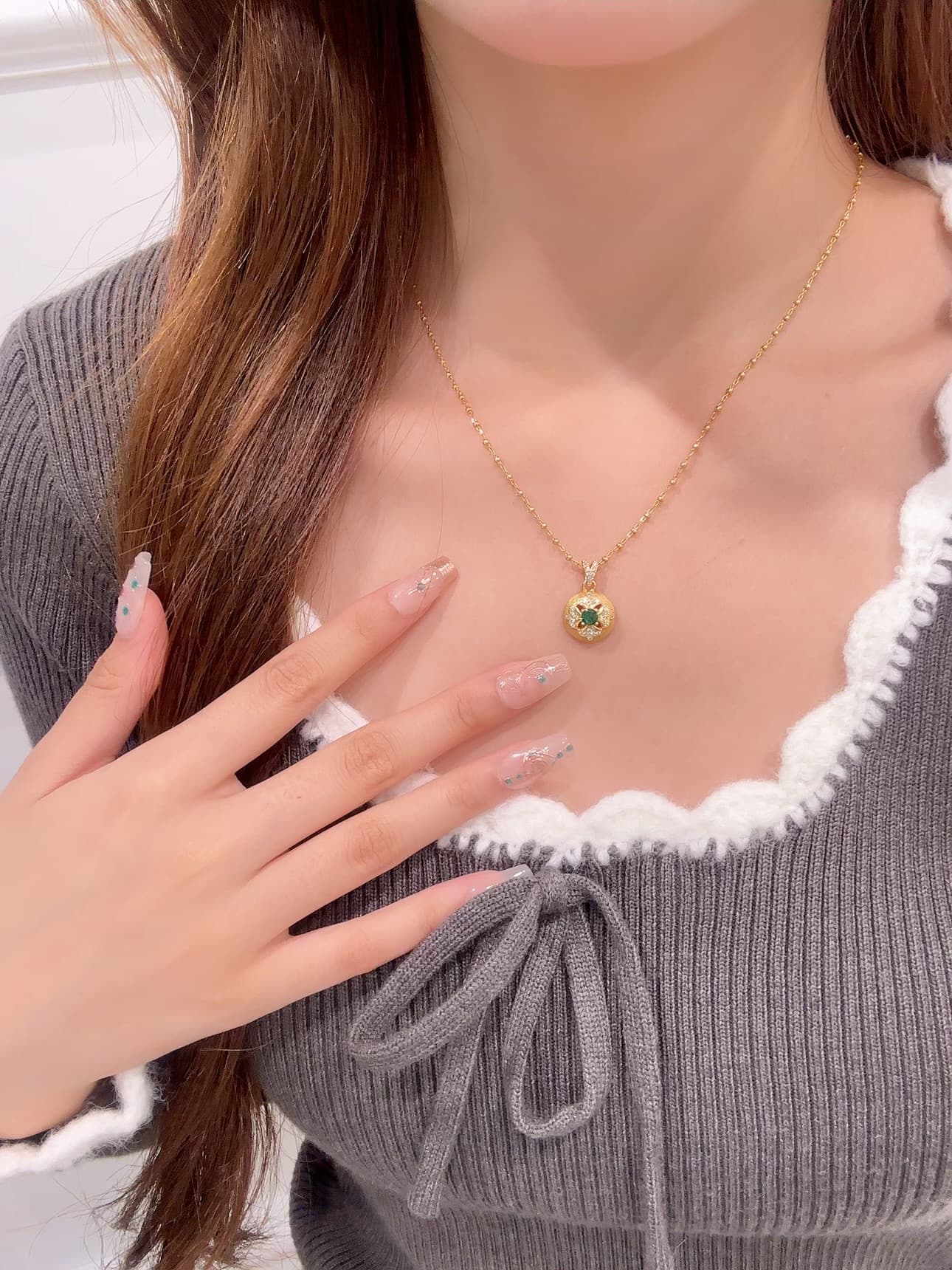 ゴールドアクセサリー クラシカル宝石ペンダントネックレス